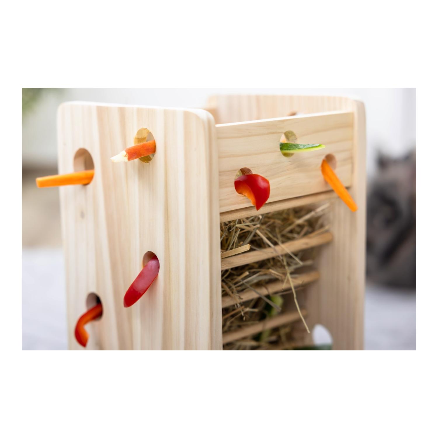 Tour à foin et à légumes