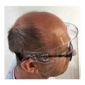 Gesichtsmaske aus Kunsstoff