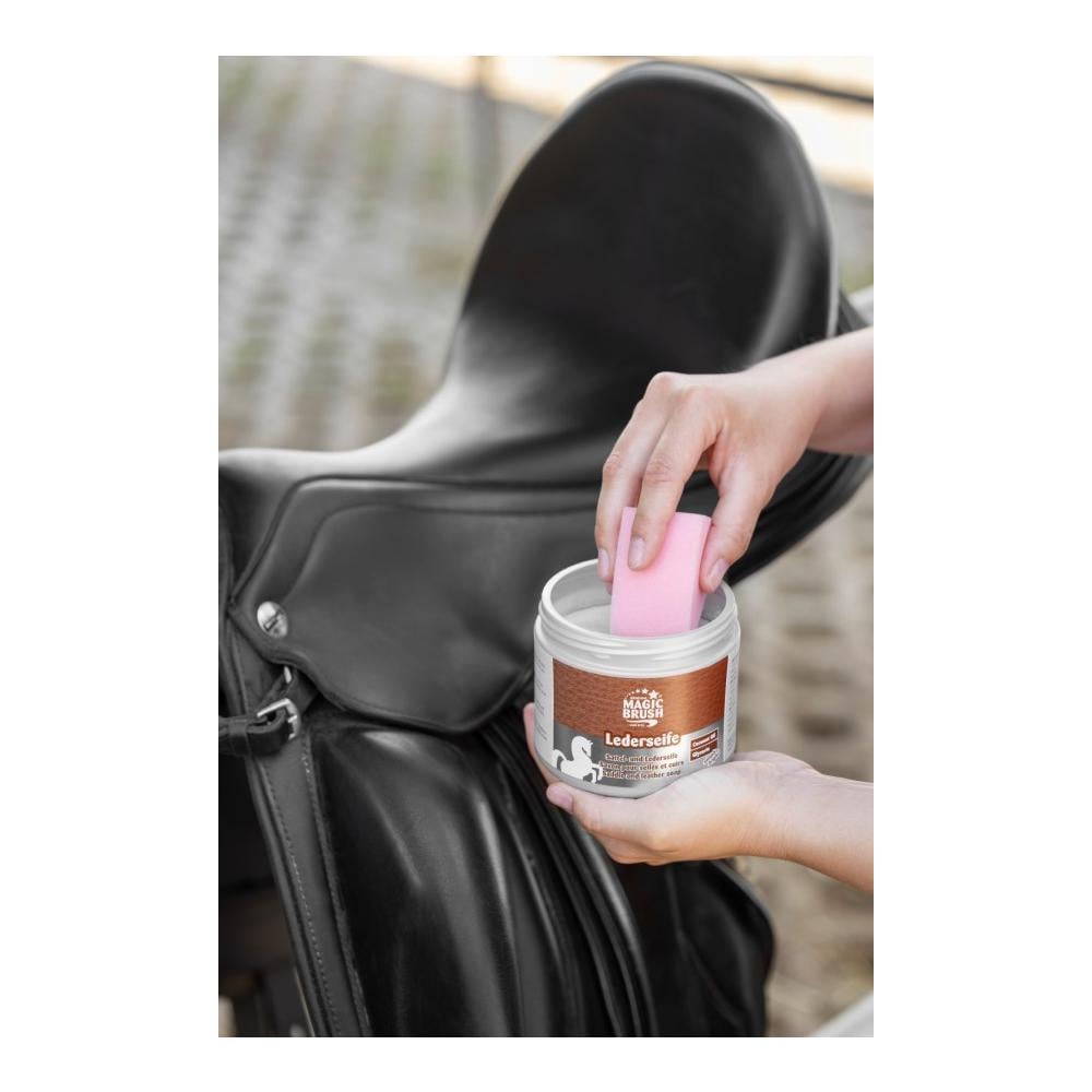 MagicBrush MagicBrush Sattel- und Lederseife