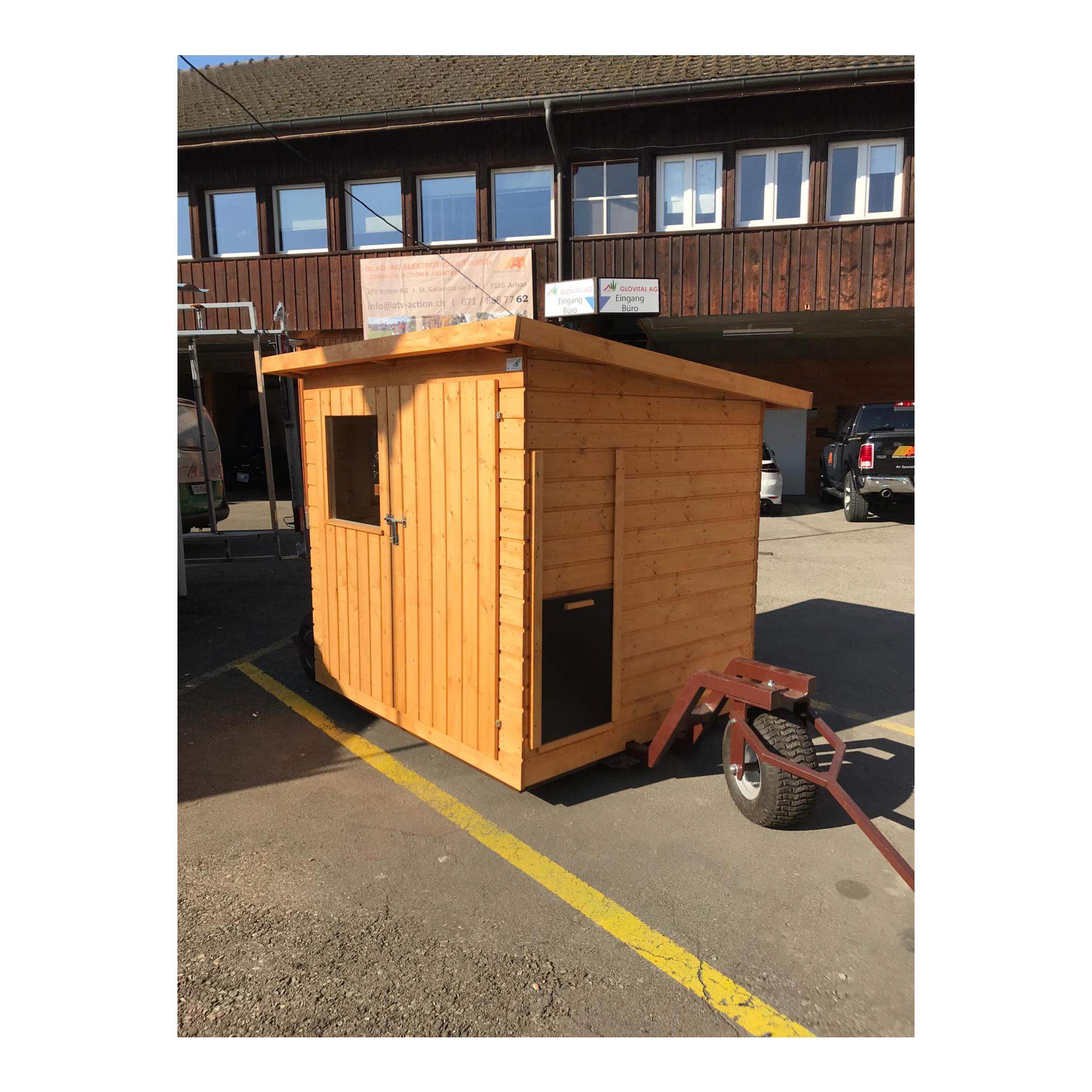 Kleintierstall mit mobilem Unterbau