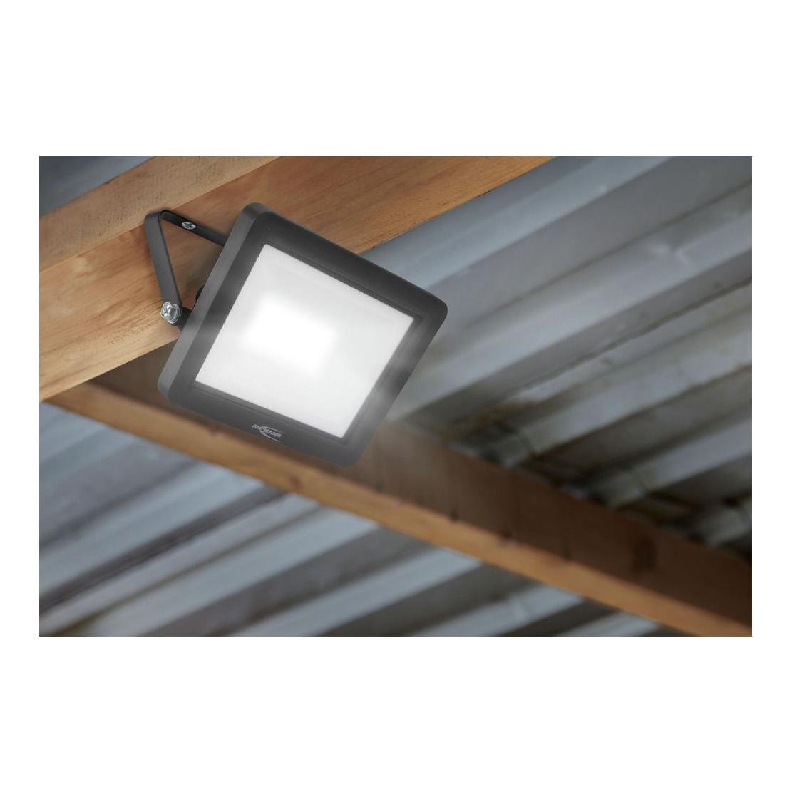 Luminary LED-Wandstrahler mit 30 W