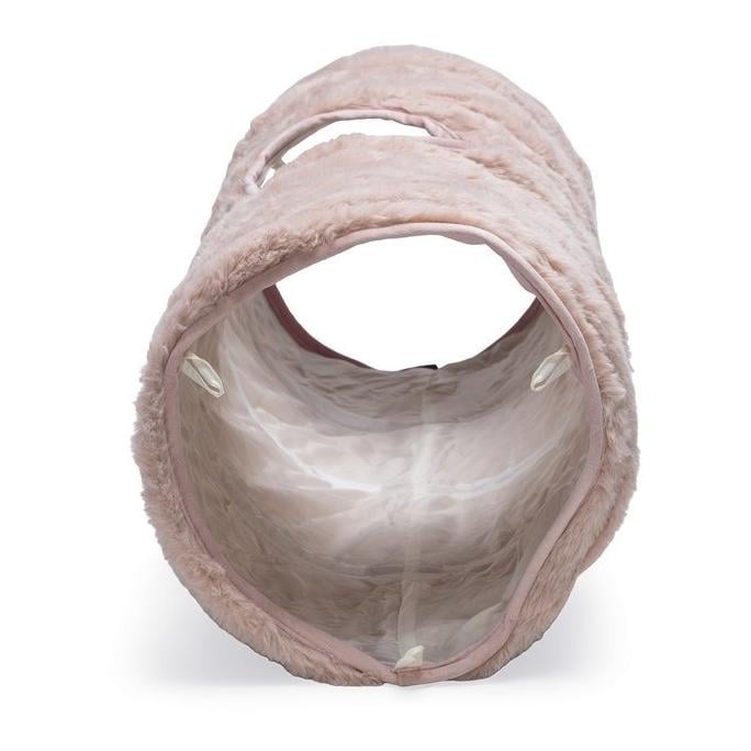 Designed by Lotte Katzentunnel Reza