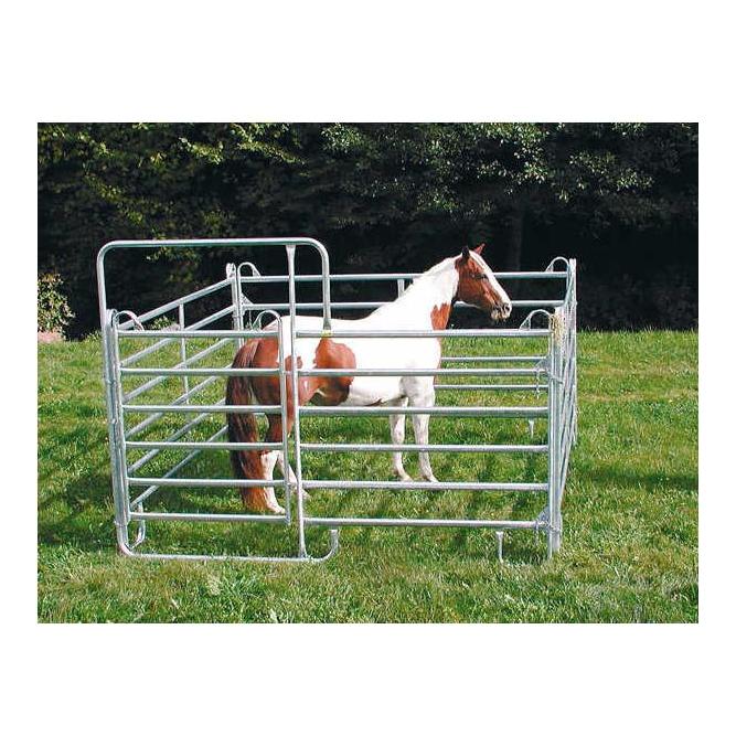 Mobile Pferdebox aus Panels