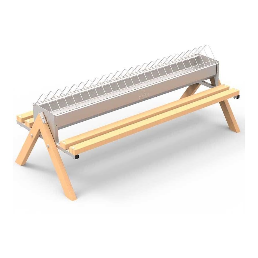 Futtertrog mit Podest