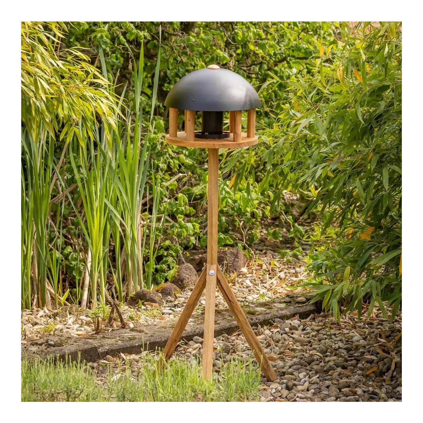 Mangeoire en chêne avec silo