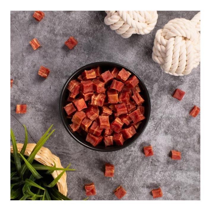 Entenfleischwürfel mit Fisch