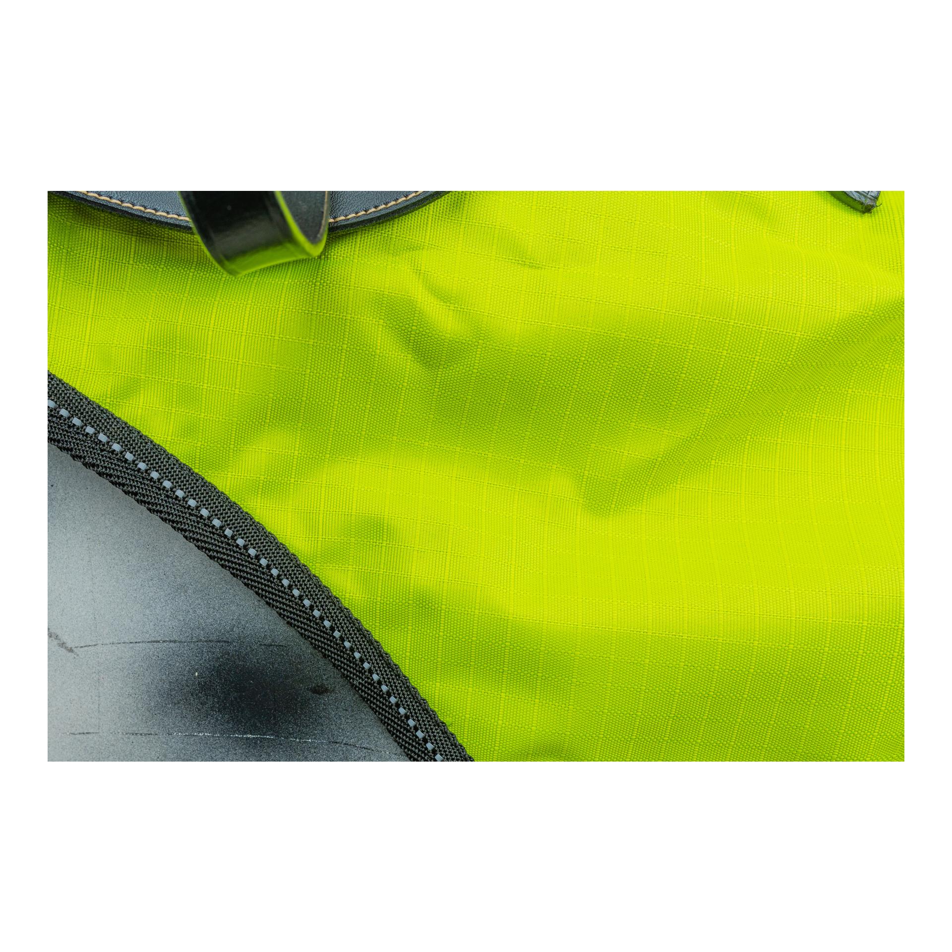 Couvre-reins étanche et réfléchissant