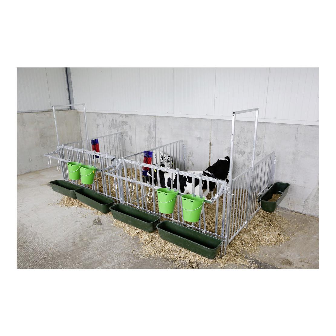 Zaunteil mit Tür und Fressplätzen kurz, modulare Zaunaufstallung