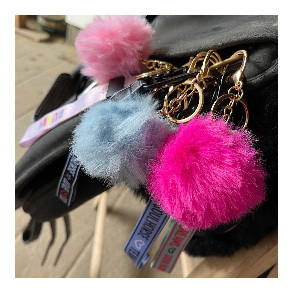 Pom Pom Schlüsselanhänger "Chase your dreams" 