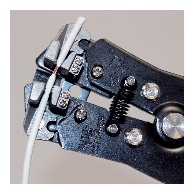 Pince d'isolation professionnelle