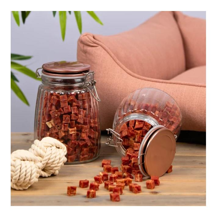 Entenfleischwürfel mit Fisch