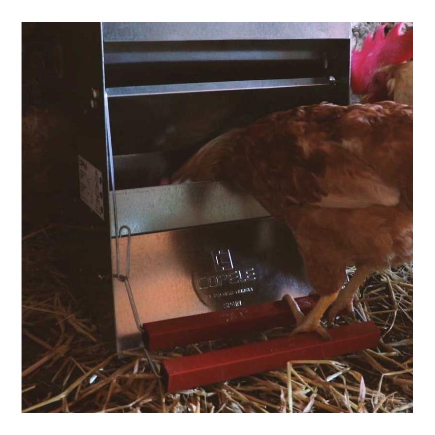 Mangeoire poule volaille à trémie automatique 40kg