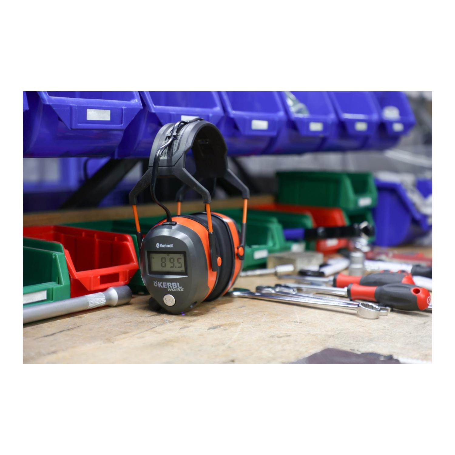 Multimedia Gehörschutz mit Radio- und Bluetooth-Funktion