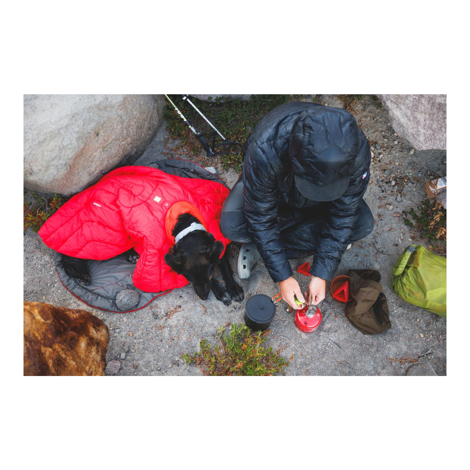 Ruffwear Palisades™ Tragbarer Schlafponcho für Hunde