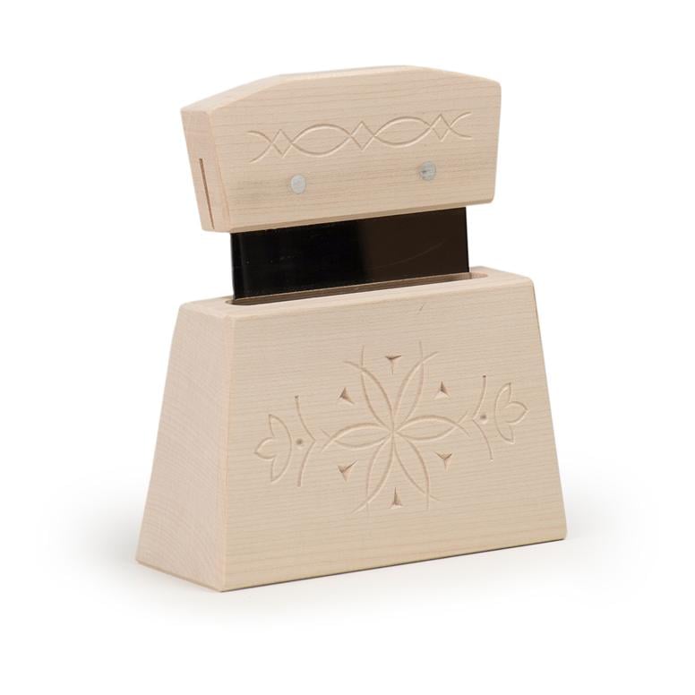 Käsemesser roh geschnitzt 