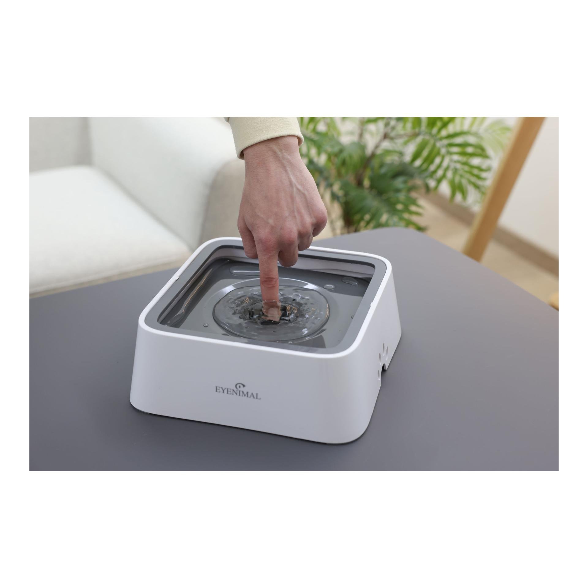 EYENIMAL, Antisplash Waterbowl 2 L Hundenapf