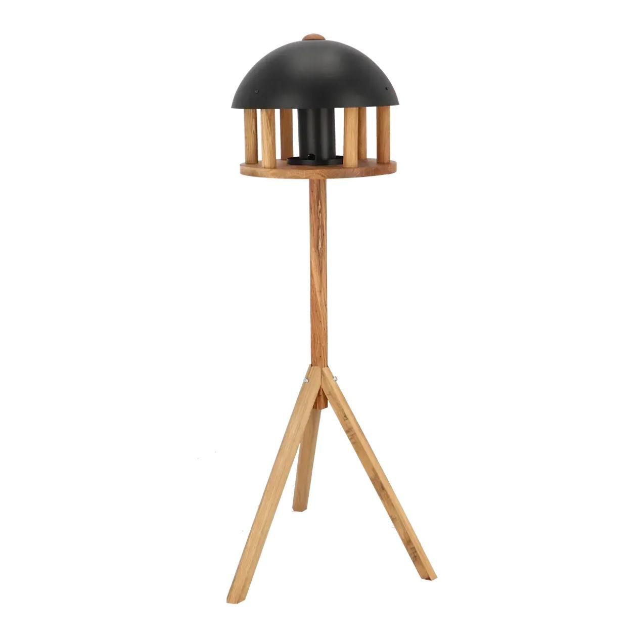 Mangeoire en chêne avec silo