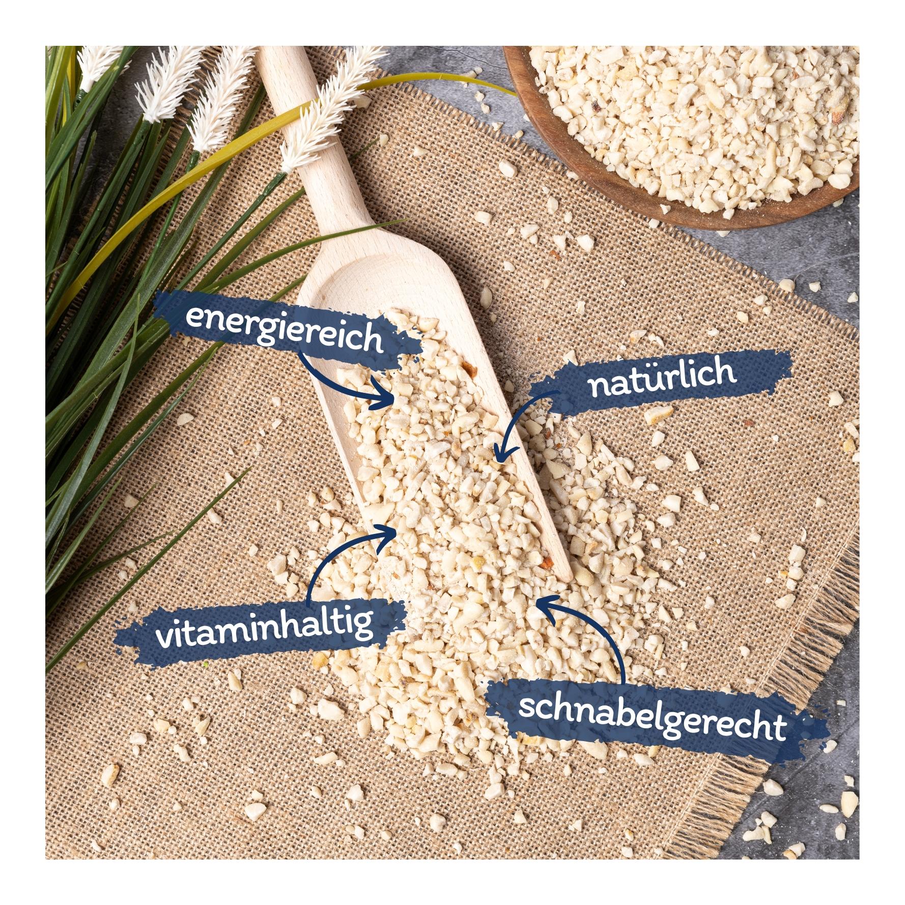 Erdnusskerne weiss gehackt