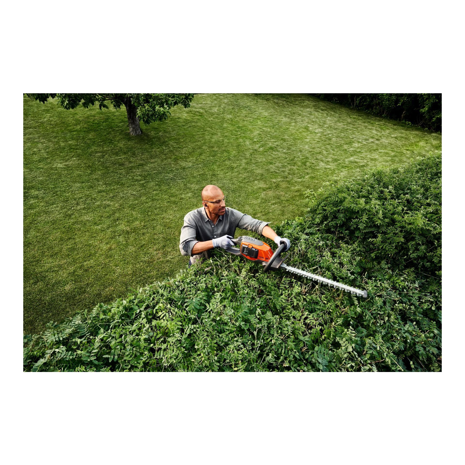 Akku - Heckenschere 215iHD45