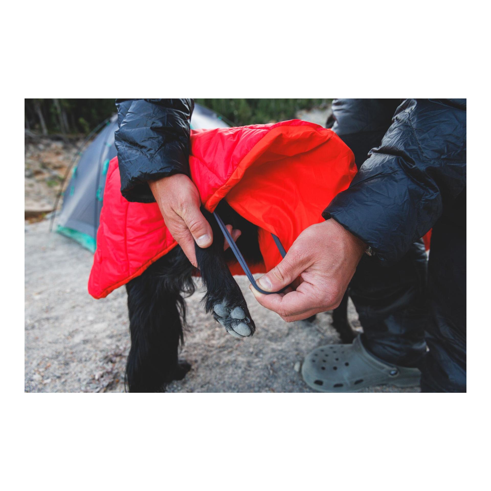 Ruffwear Palisades™ Tragbarer Schlafponcho für Hunde