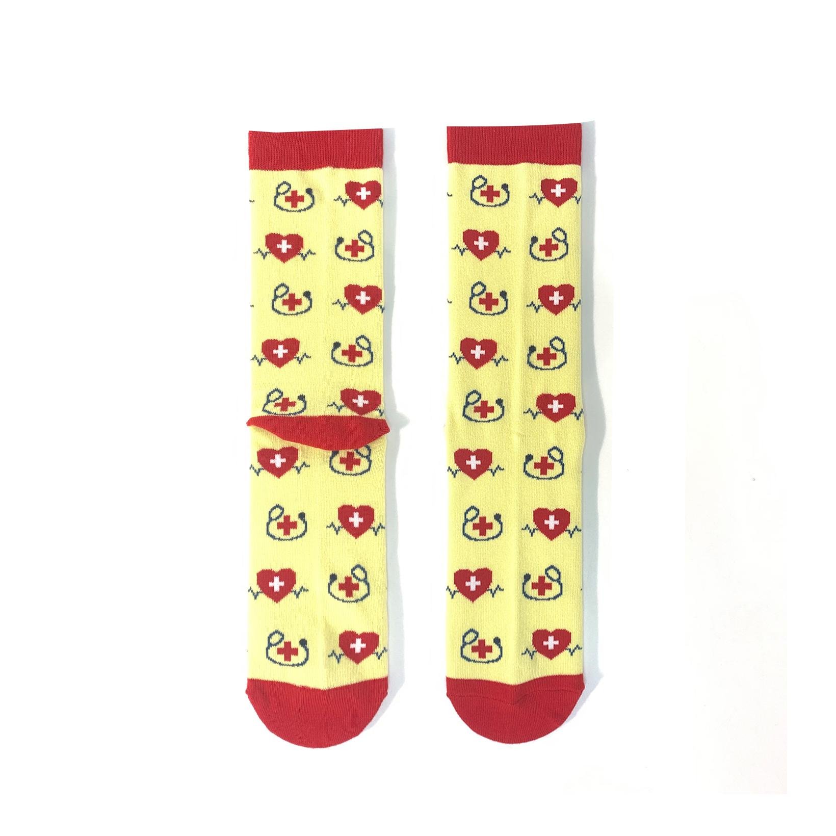 Chaussettes pour soignants stéthoscope et cœur