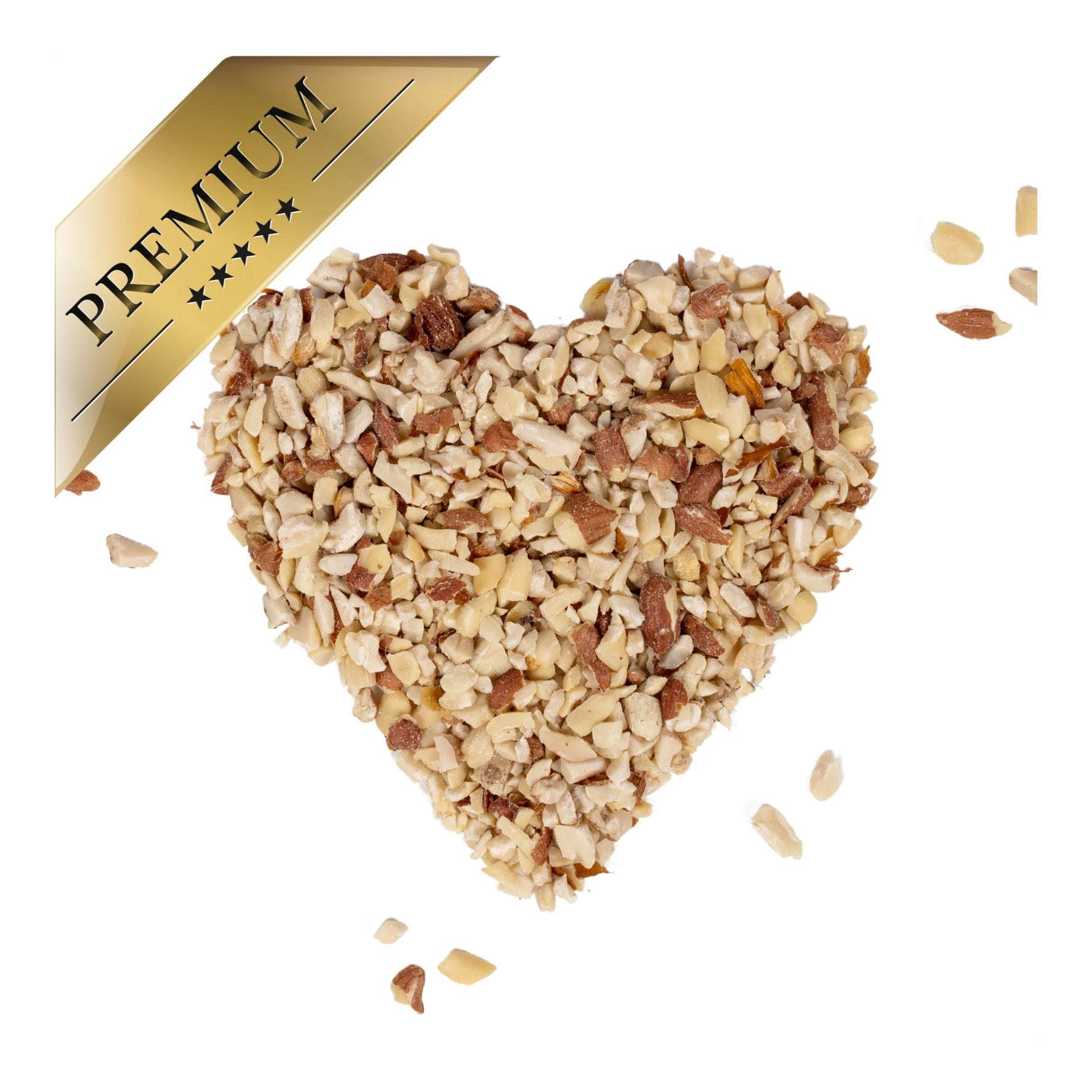 Erdnusskerne gehackt mit Haut