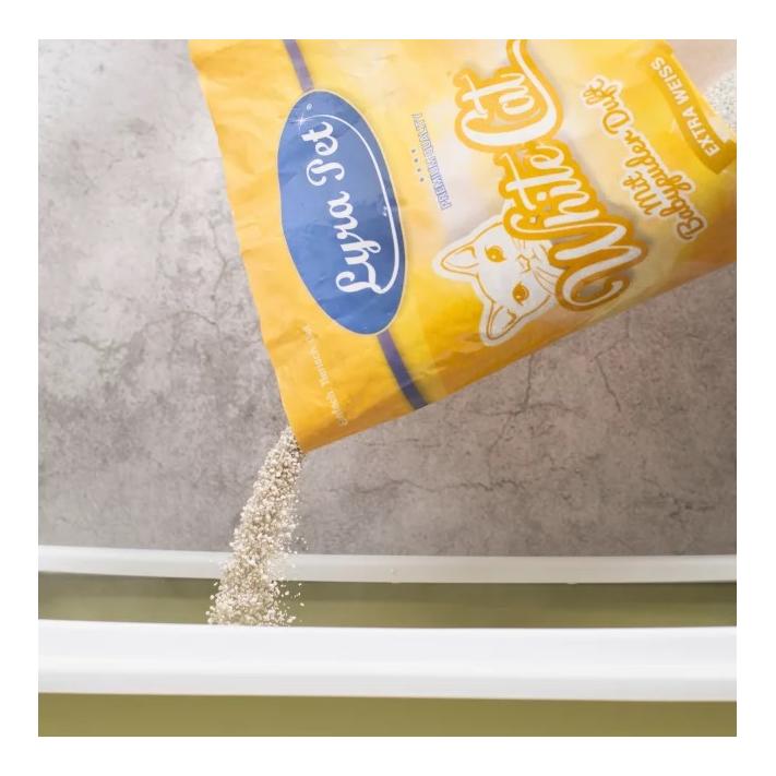 White Cat litière pour chats parfumée à la poudre de bébé 2x 15 litres