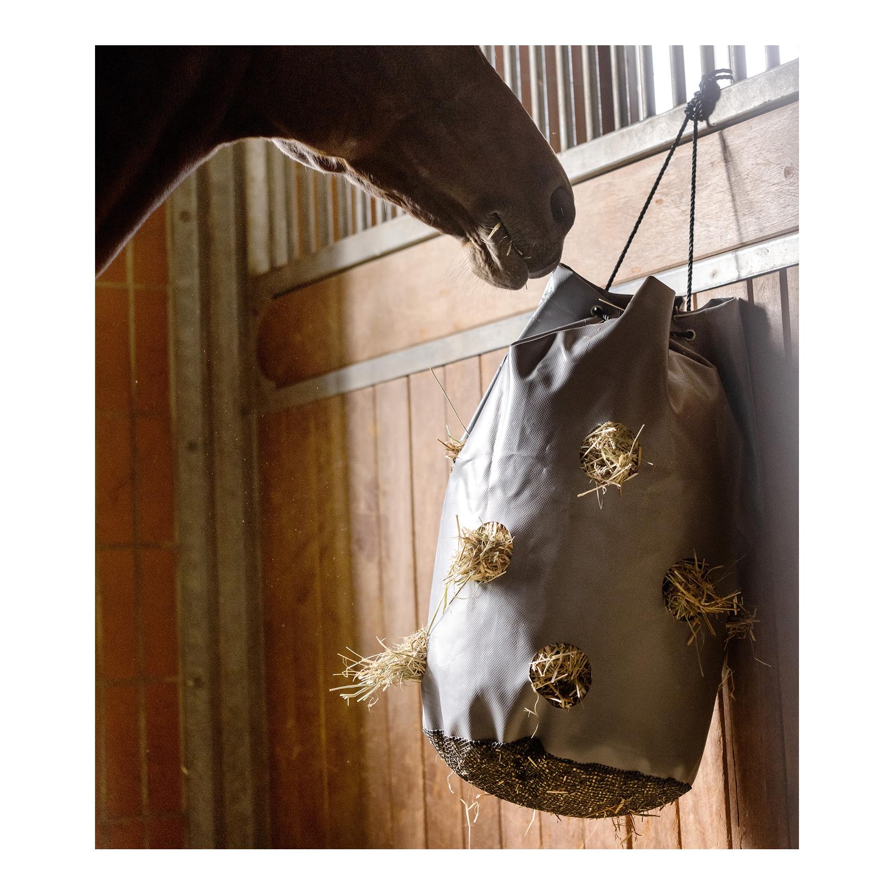 Heusack mit Netzboden