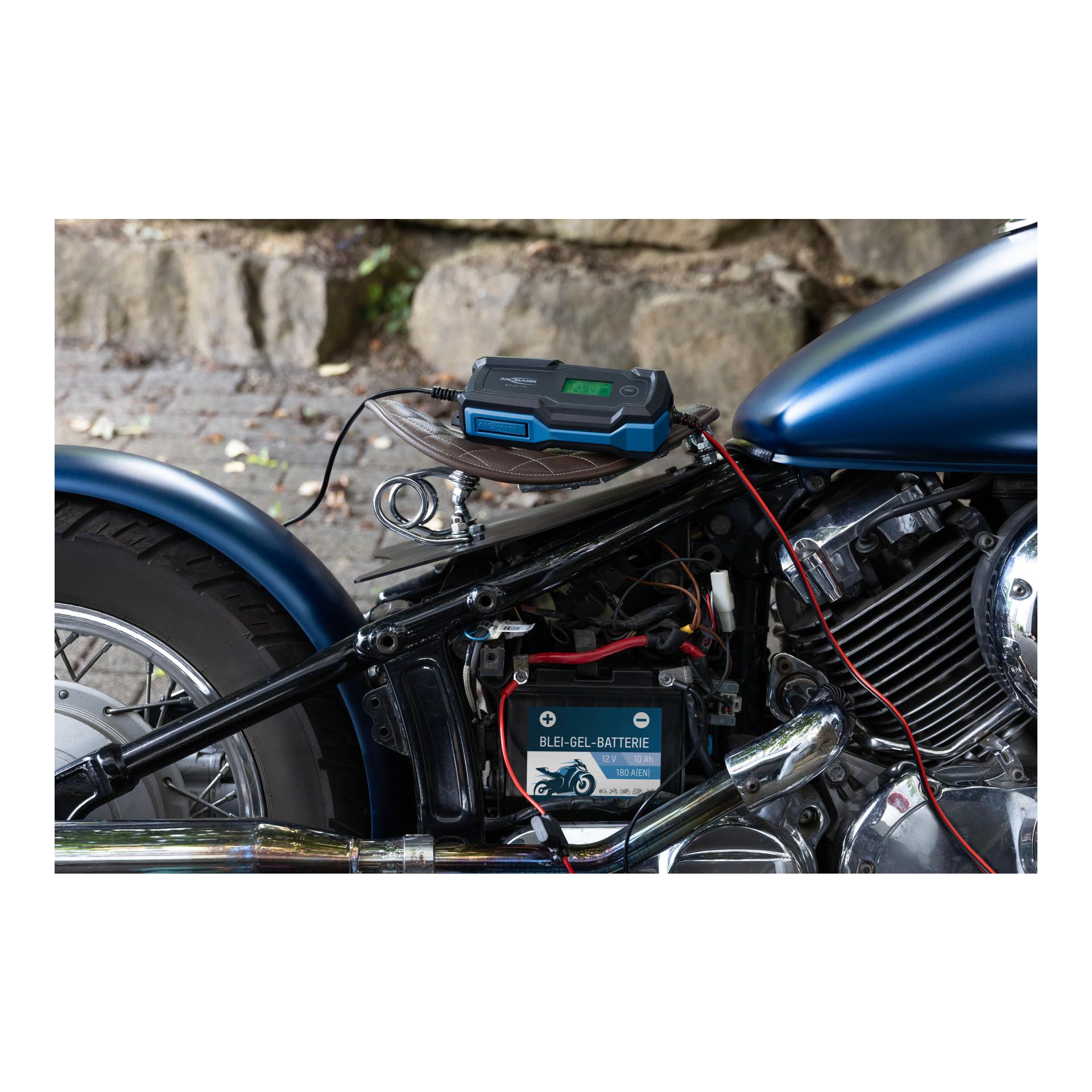 Bleiladegerät BC 6-12V / 4 A